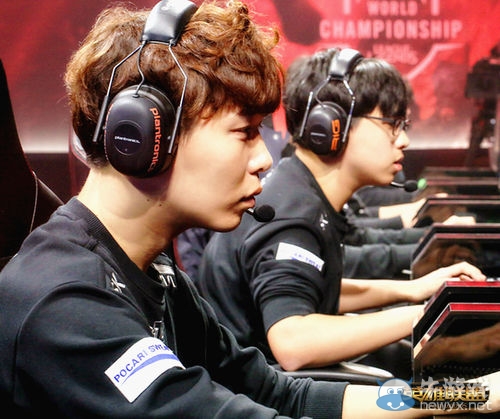 脱颖而出 脱颖而出