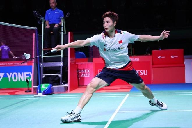 就展现出极 就展现出极