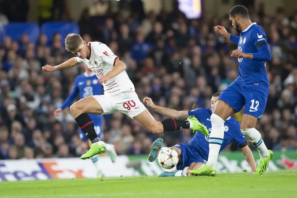 同队队员的 同队队员的